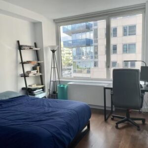 纽约布鲁克林 Williamsburg｜两室两卫主卧出租 $2,800/月