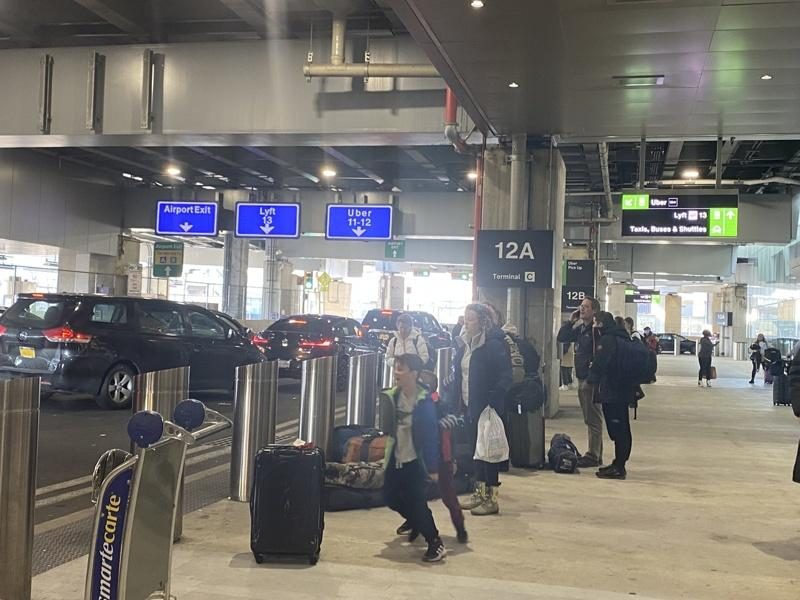 港务局核准450亿美元基建计划 过桥、捷运、网约车进机场费用将分年上调